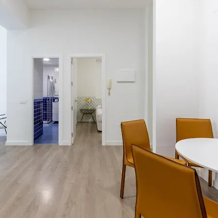 Thyssen Boutique Apartments By Caleta Homes Málaga Esterno foto
