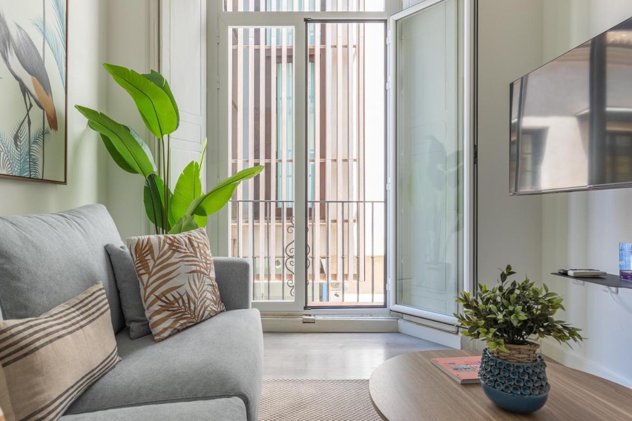 Apartment Thyssen Boutique By Caleta Homes *