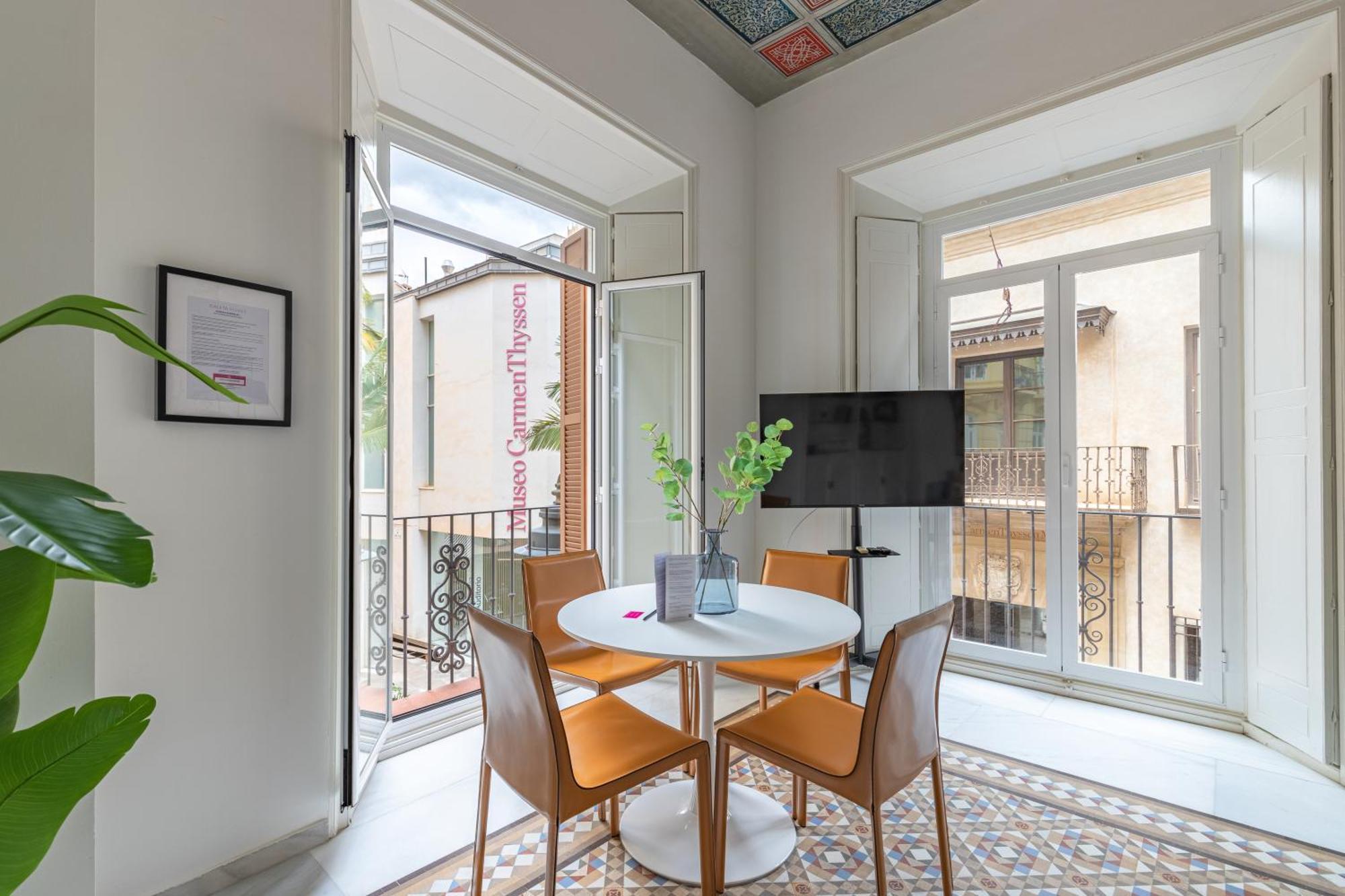 Apartamento Thyssen Boutique By Caleta Homes Málaga